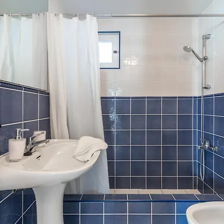 Close To The Beach, 5 Minutes Walk Apartamento San Luis de Sabinillas